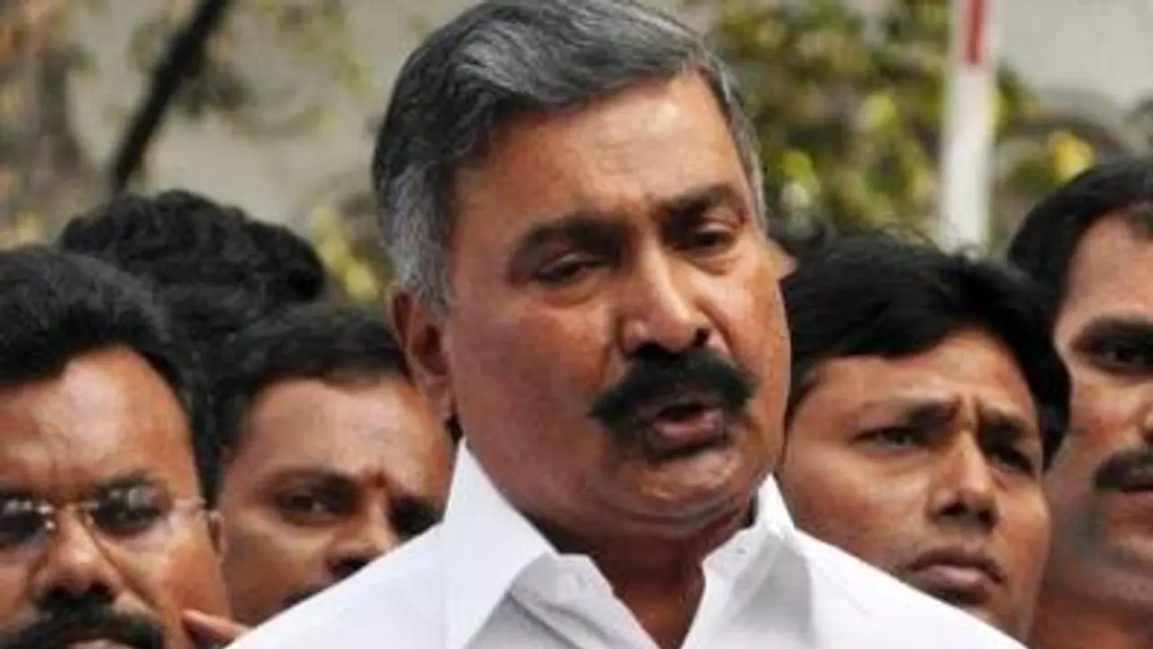 బెజవాడలో కరకట్ట ప్రజల కష్టాలు తీర్చింది జగన్ ఒక్కరే : మంత్రి పెద్దిరెడ్డి రామచంద్రారెడ్డి