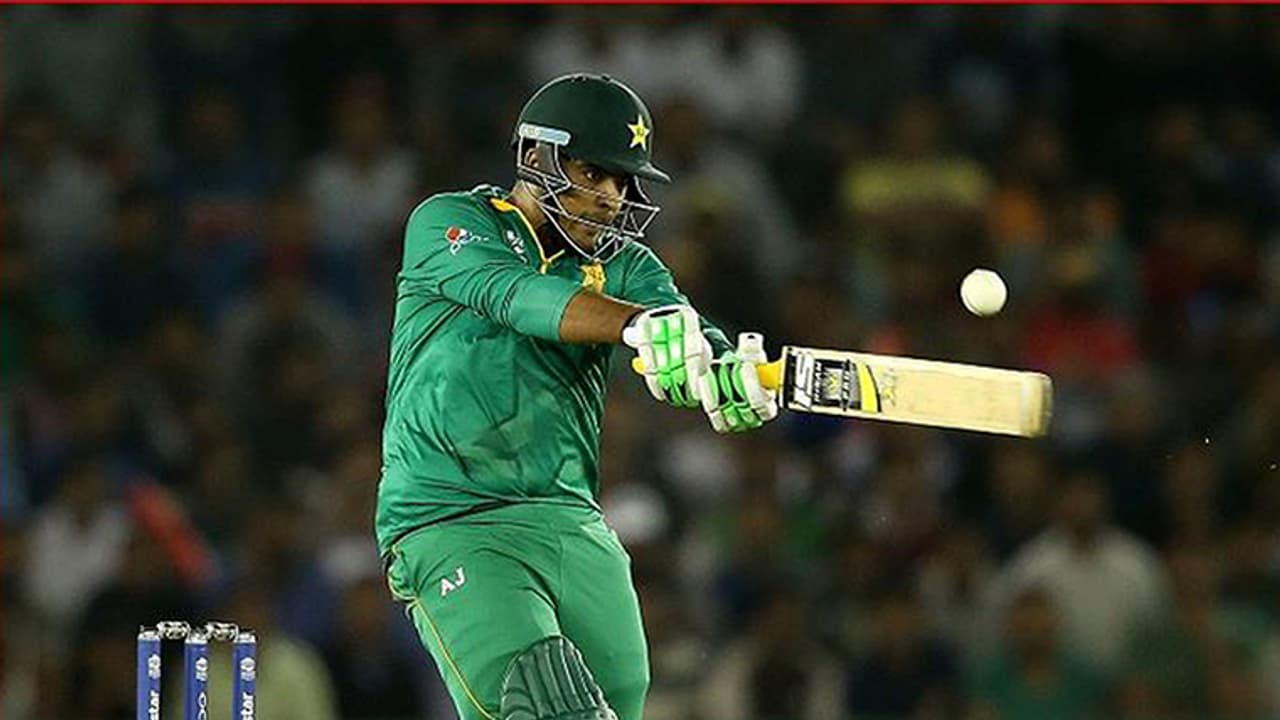 స్పాట్ ఫిక్సింగ్ కు పాల్పడ్డాను...నన్ను క్షమించి వదిలేయండి: పాక్ క్రికెటర్ స్పాట్ ఫిక్సింగ్ కు పాల్పడ్డాను...నన్ను క్షమించి వదిలేయండి: పాక్ క్రికెటర్