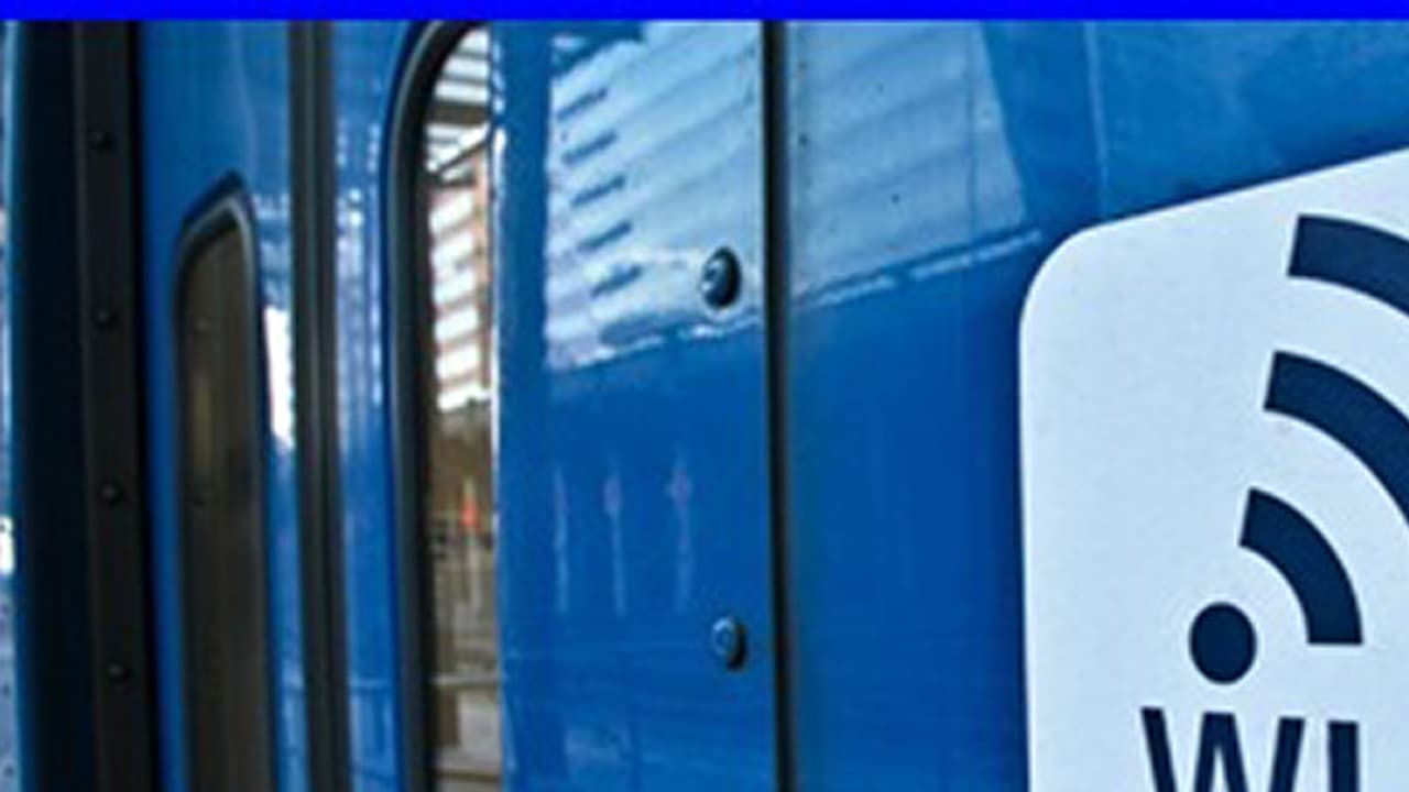 ರೈಲ್ವೆ ವೈಫೈ ಬಳಸಿ ಕೆಪಿಎಸ್‌ಸಿ ಪಾಸಾದ ಕೂಲಿ!