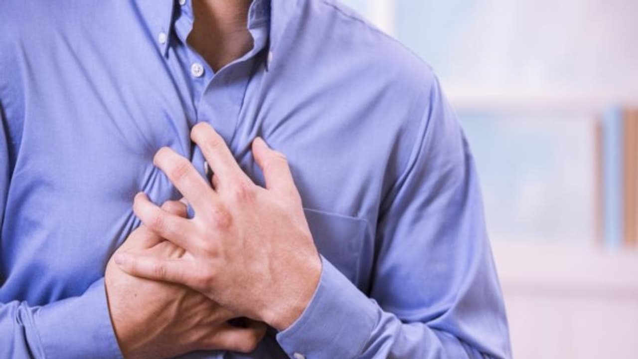 ஒரு பக்கம் மட்டும் மார்பு வலித்தால் இதெல்லாம் கூட காரணமாக இருக்கலாம்... ஒரு பக்கம் மட்டும் மார்பு வலித்தால் இதெல்லாம் கூட காரணமாக இருக்கலாம்...