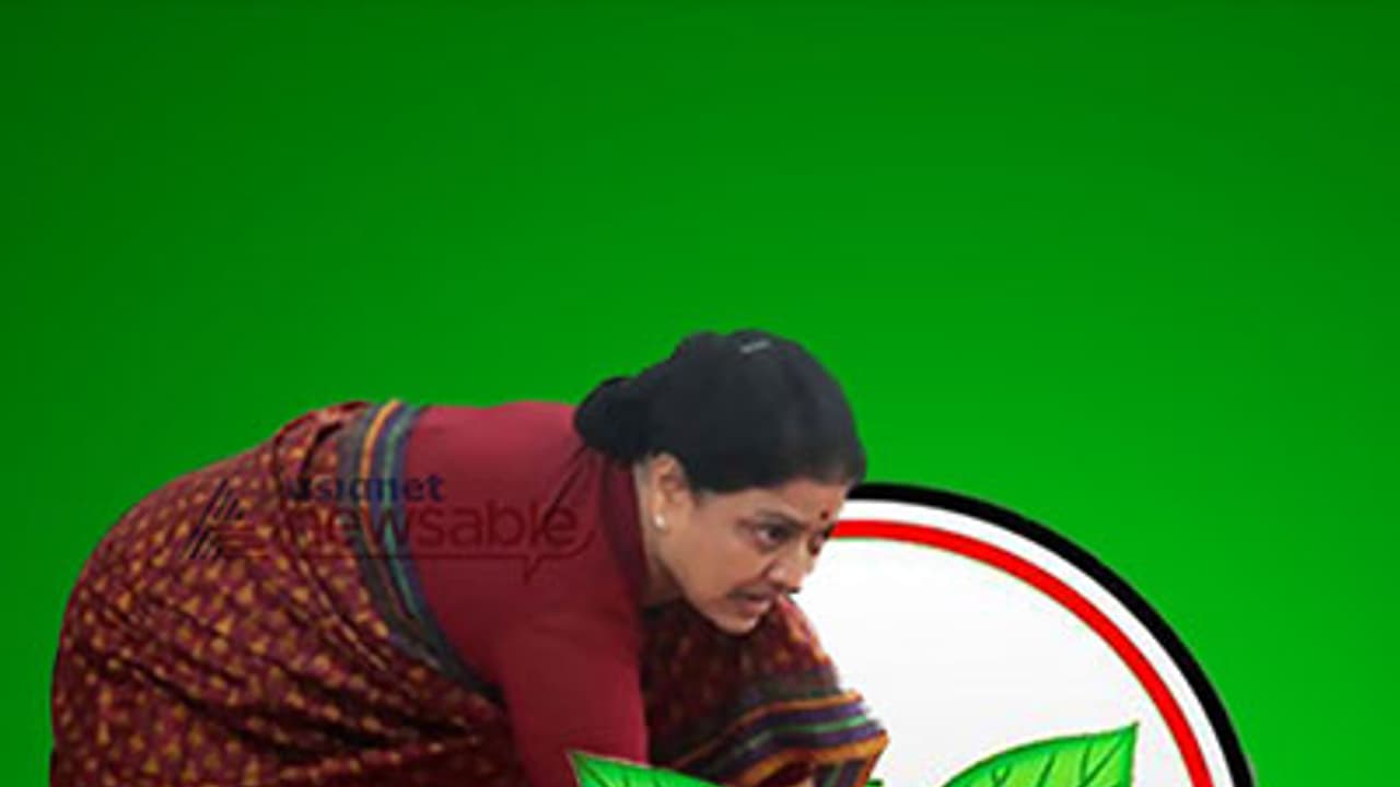 This is why Sasikala's likely parole is bad news for EPS and OPS? This is why Sasikala's likely parole is bad news for EPS and OPS?