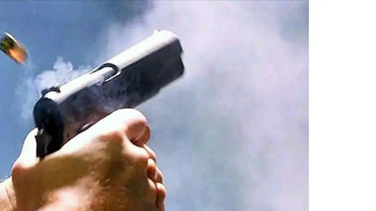 ಗೌರಿ ಲಂಕೇಶ್ ಹತ್ಯೆ ನಡೆದು 2 ದಿನದಲ್ಲಿ ಮತ್ತೊಬ್ಬ ಪತ್ರಕರ್ತನ ಮೇಲೆ ಗುಂಡಿನ ದಾಳಿ ಗೌರಿ ಲಂಕೇಶ್ ಹತ್ಯೆ ನಡೆದು 2 ದಿನದಲ್ಲಿ ಮತ್ತೊಬ್ಬ ಪತ್ರಕರ್ತನ ಮೇಲೆ ಗುಂಡಿನ ದಾಳಿ