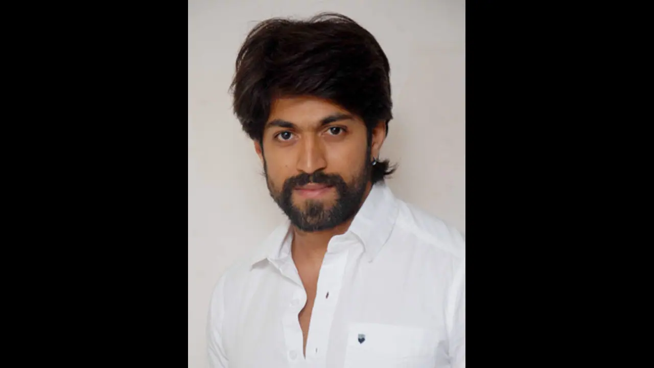 ಆಪ್ತರ ಪರ ಯಶ್ ಚುನಾವಣಾ ಪ್ರಚಾರ ಆಪ್ತರ ಪರ ಯಶ್ ಚುನಾವಣಾ ಪ್ರಚಾರ