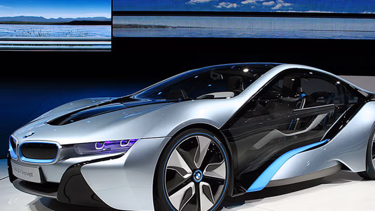 ബി എം ഡബ്ല്യു ഇന്ത്യയിലെ കാറുകളുടെ വില വര്‍ധിപ്പിക്കുന്നു