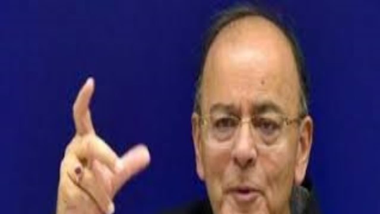 ஜி.எஸ்.டி.! 29 கைவினைப் பொருட்களுக்கு வரி விலக்கு… 49 பொருட்கள் மீதான வரி குறைப்பு…. அருண் ஜெட்லி அதிரடி…. ஜி.எஸ்.டி.! 29 கைவினைப் பொருட்களுக்கு வரி விலக்கு… 49 பொருட்கள் மீதான வரி குறைப்பு…. அருண் ஜெட்லி அதிரடி….