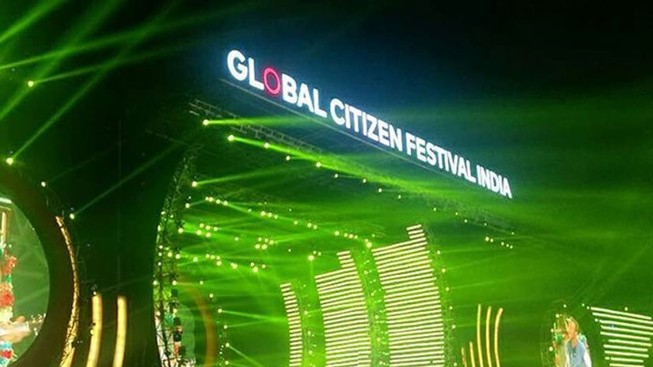 ನೊಟು ನಿಷೇಧ ಚರ್ಚಿಸಲು ಪ್ರಧಾನಿ ಬಳಿ ಸಮಯವಿಲ್ಲ, ಆದರೆ ಸಂಗೀತೋತ್ಸವಕ್ಕಾಗಿ ಇದೆ: ಕಾಂಗ್ರೆಸ್ ಕಿಡಿ ನೊಟು ನಿಷೇಧ ಚರ್ಚಿಸಲು ಪ್ರಧಾನಿ ಬಳಿ ಸಮಯವಿಲ್ಲ, ಆದರೆ ಸಂಗೀತೋತ್ಸವಕ್ಕಾಗಿ ಇದೆ: ಕಾಂಗ್ರೆಸ್ ಕಿಡಿ