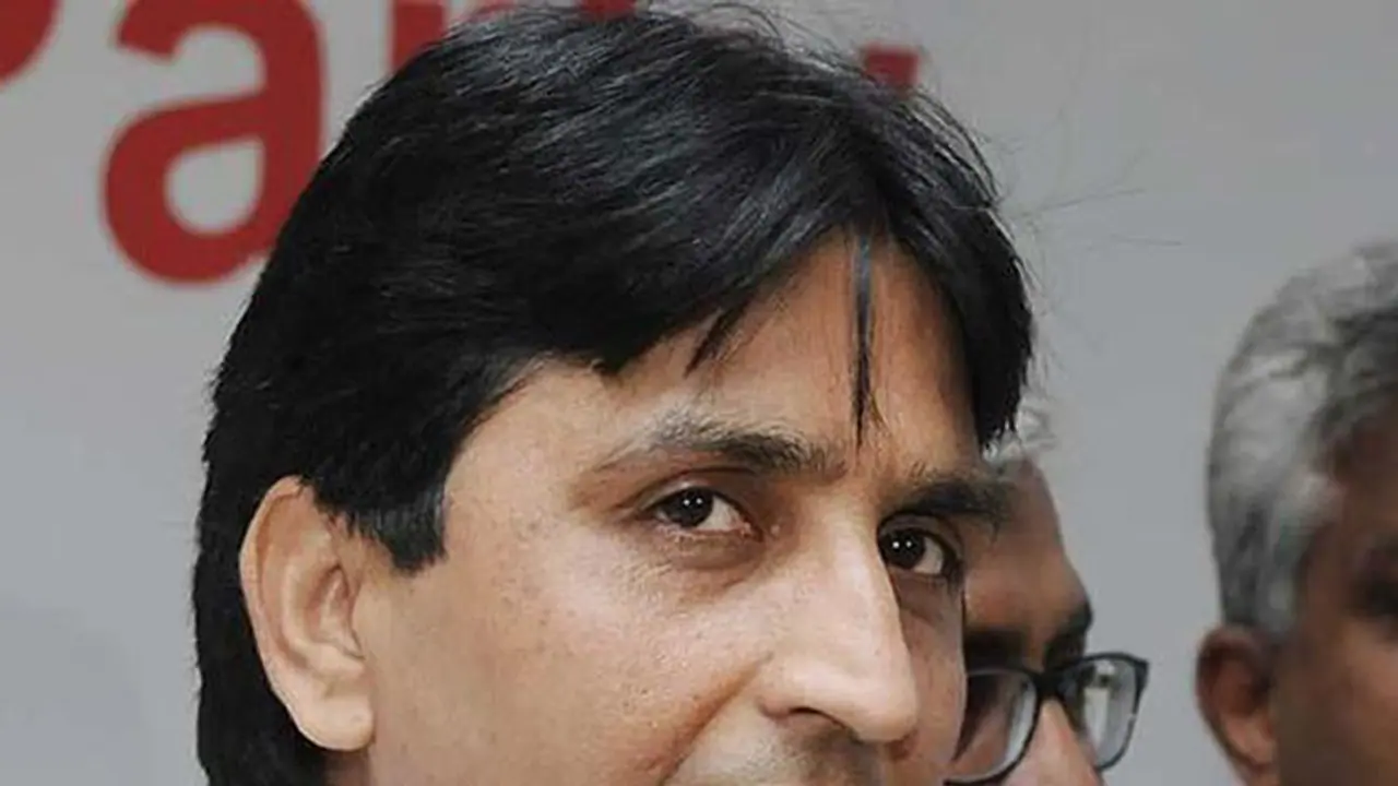 सर्जिकल स्ट्राइक 2 पर कुमार विश्वास का तंज, कहा सबूत मांगनेवालों को दे देना 100 ग्राम बम