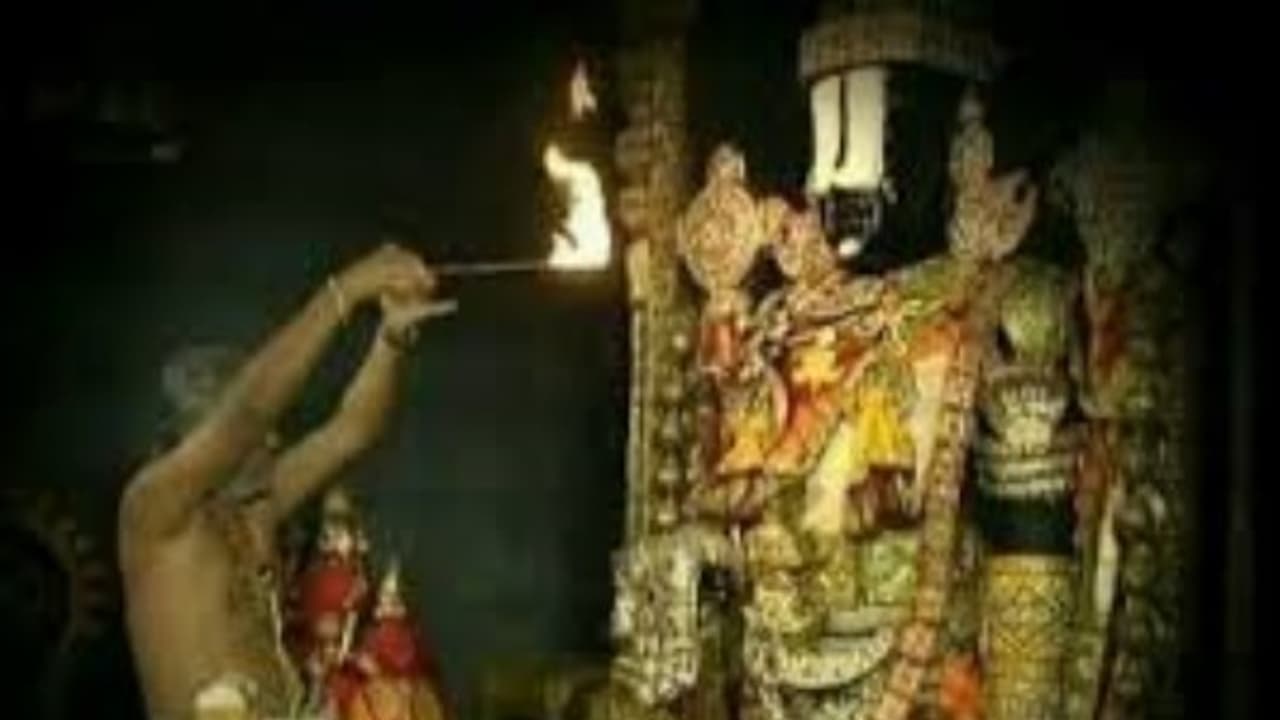 திருப்பதி செல்லும் பக்தர்களுக்கு முக்கிய அறிவிப்பு...! அவ்ளோ தூரம் போயி சாமிய பார்க்க முடிலனா எப்படி ..? திருப்பதி செல்லும் பக்தர்களுக்கு முக்கிய அறிவிப்பு...! அவ்ளோ தூரம் போயி சாமிய பார்க்க முடிலனா எப்படி ..?