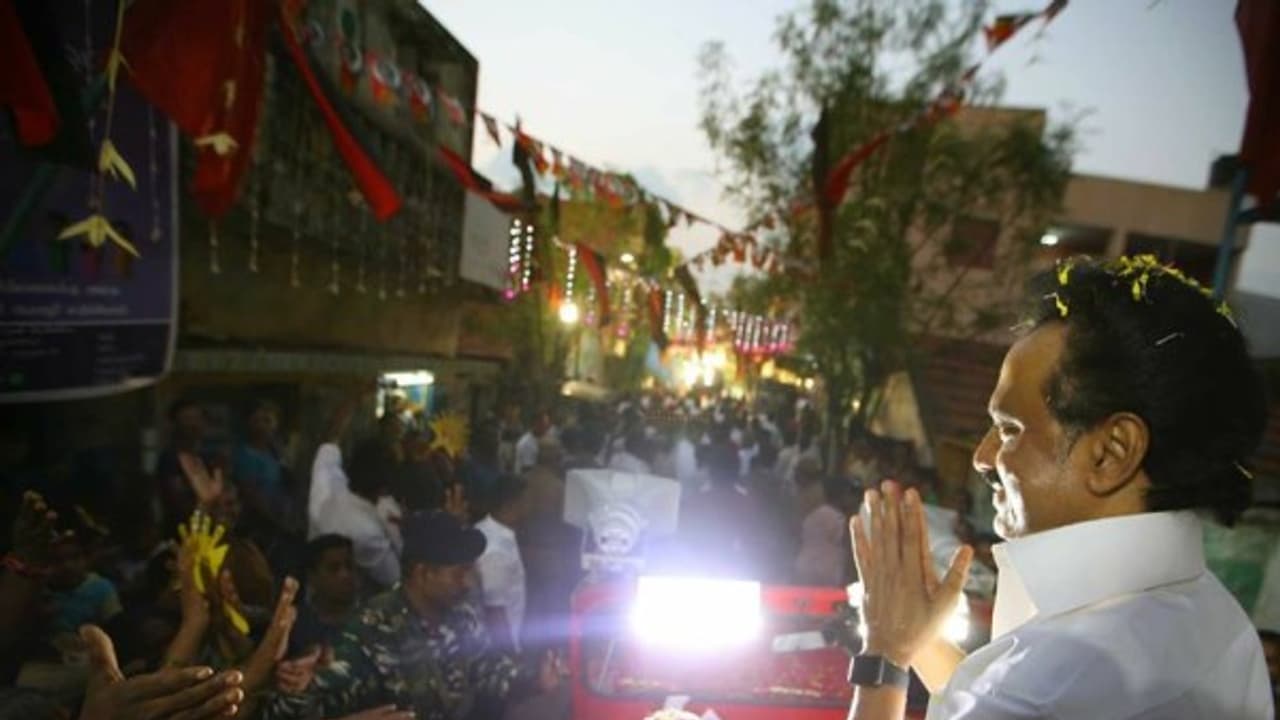 2ஜி தீர்ப்பு கூண்டில் நிறுத்த பார்த்தவர்களுக்கு சம்மட்டி அடி... துணிந்து எழும் ஸ்டாலின்..! 2ஜி தீர்ப்பு கூண்டில் நிறுத்த பார்த்தவர்களுக்கு சம்மட்டி அடி... துணிந்து எழும் ஸ்டாலின்..!