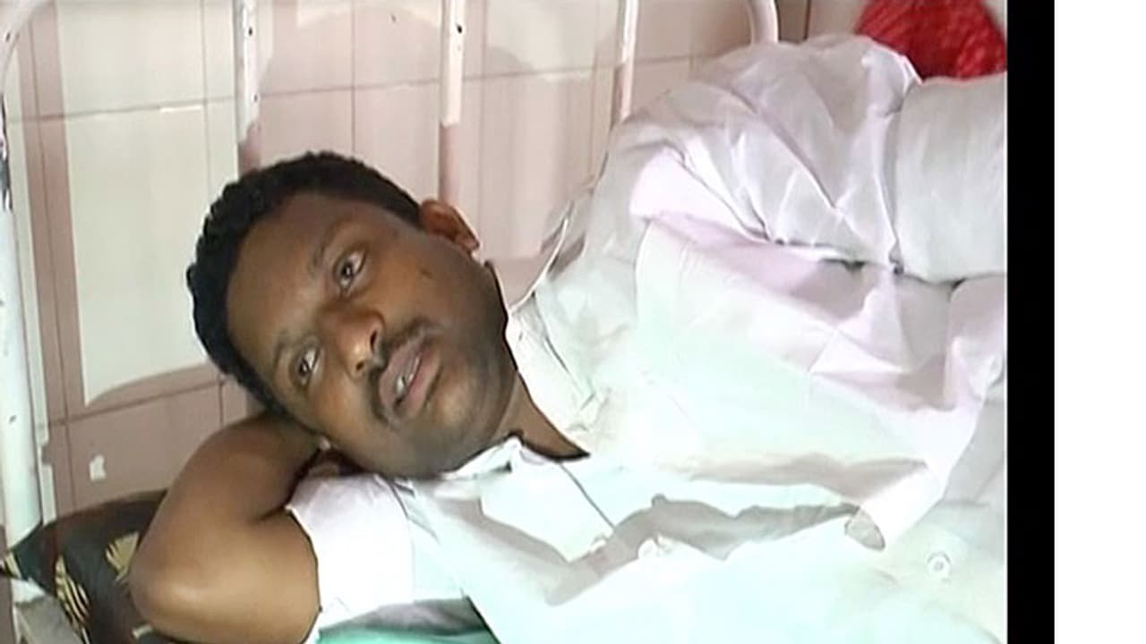 യൂത്ത് കോണ്ഗ്രസ് നേതാവിനെ സംഘം ചേര്ന്ന് മര്ദ്ദിച്ചതായി പരാതി യൂത്ത് കോണ്ഗ്രസ് നേതാവിനെ സംഘം ചേര്ന്ന് മര്ദ്ദിച്ചതായി പരാതി