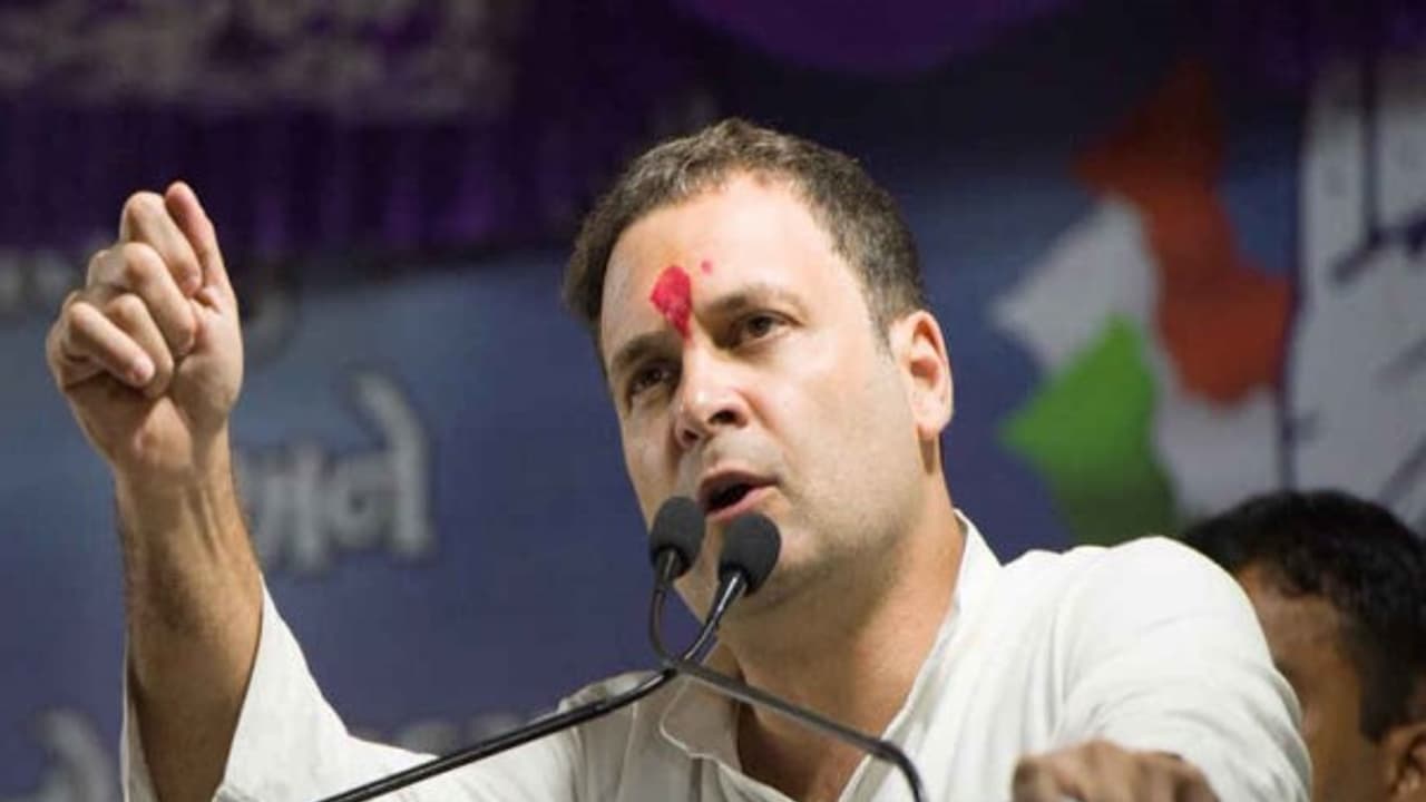 ஊழல் குறித்து பேச ஏன் மோடி மறுக்கிறார்? ராகுல் காந்தி சரமாரி கேள்வி ஊழல் குறித்து பேச ஏன் மோடி மறுக்கிறார்? ராகுல் காந்தி சரமாரி கேள்வி