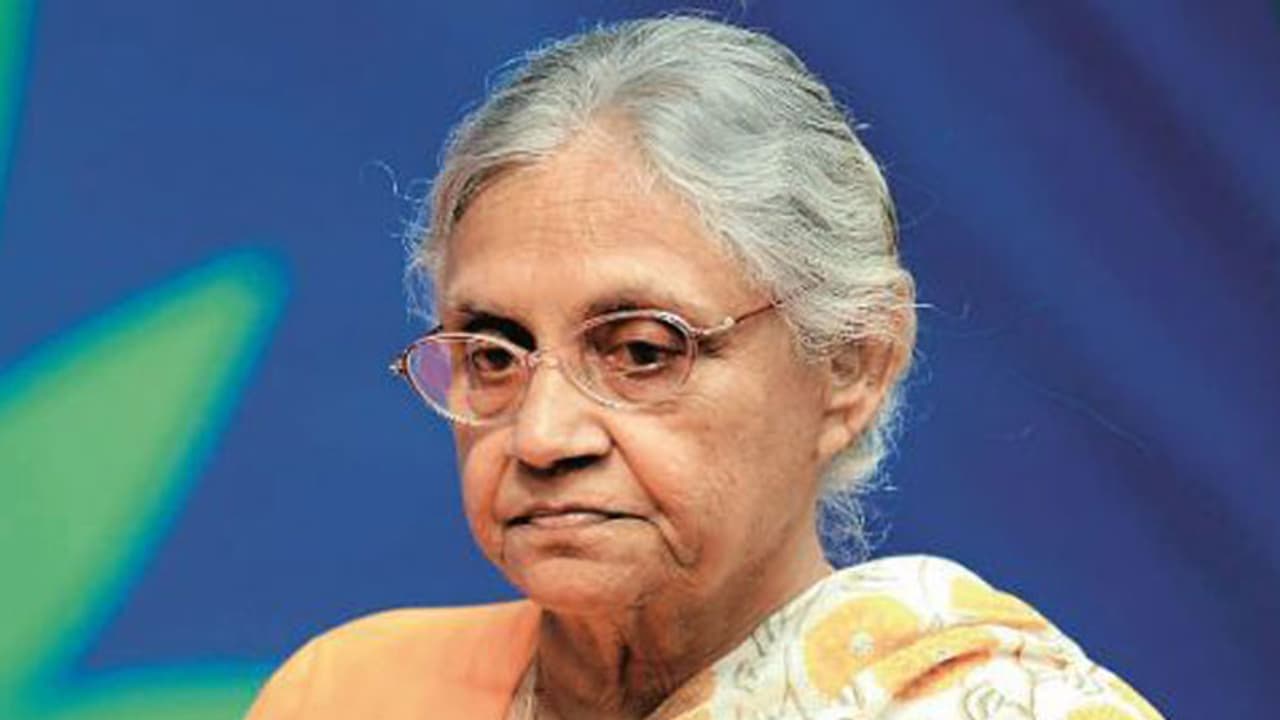 ಸಹಾರಾ ಕಂಪನಿಯಿಂದ ಶೀಲಾ ದೀಕ್ಷಿತ್'ಗೂ ಕಿಕ್'ಬ್ಯಾಕ್ ಸಹಾರಾ ಕಂಪನಿಯಿಂದ ಶೀಲಾ ದೀಕ್ಷಿತ್'ಗೂ ಕಿಕ್'ಬ್ಯಾಕ್