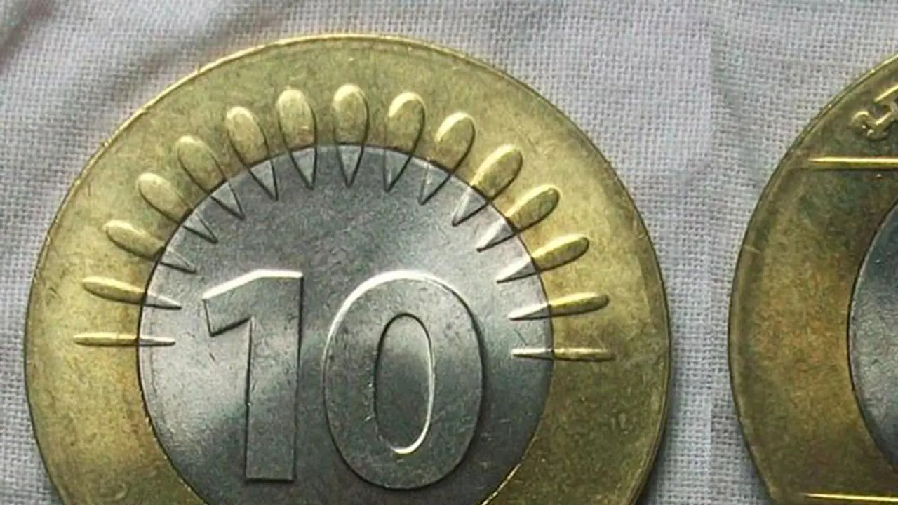 20 ಸಾವಿರಕ್ಕೆ 2000 ಕಾಯಿನ್ ನೀಡಿದ ಬ್ಯಾಂಕ್..! 20 ಸಾವಿರಕ್ಕೆ 2000 ಕಾಯಿನ್ ನೀಡಿದ ಬ್ಯಾಂಕ್..!