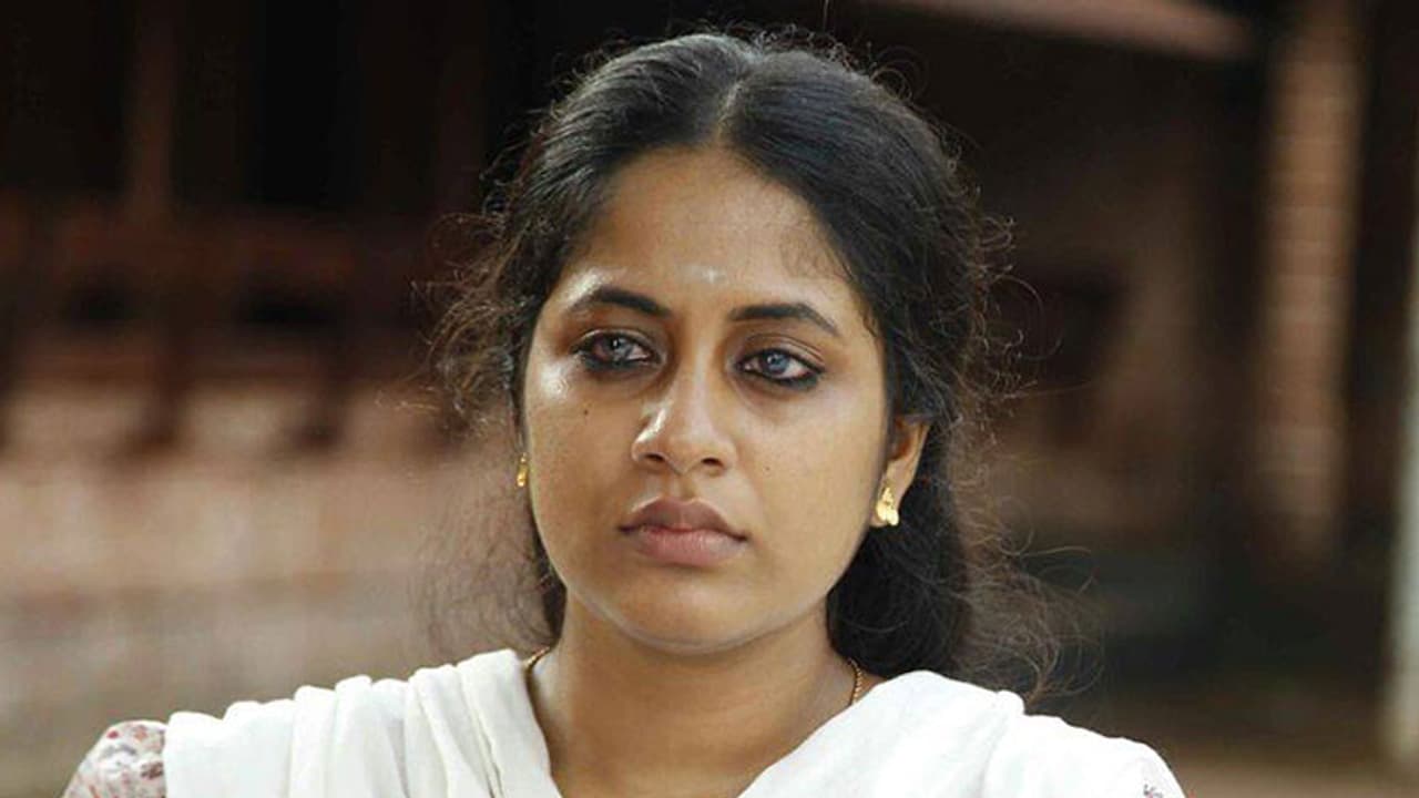 ഇനിയെങ്കിലും എന്നെ വെറുതെ വിട്ടേക്ക്: ജ്യോതികൃഷ്ണ ഇനിയെങ്കിലും എന്നെ വെറുതെ വിട്ടേക്ക്: ജ്യോതികൃഷ്ണ