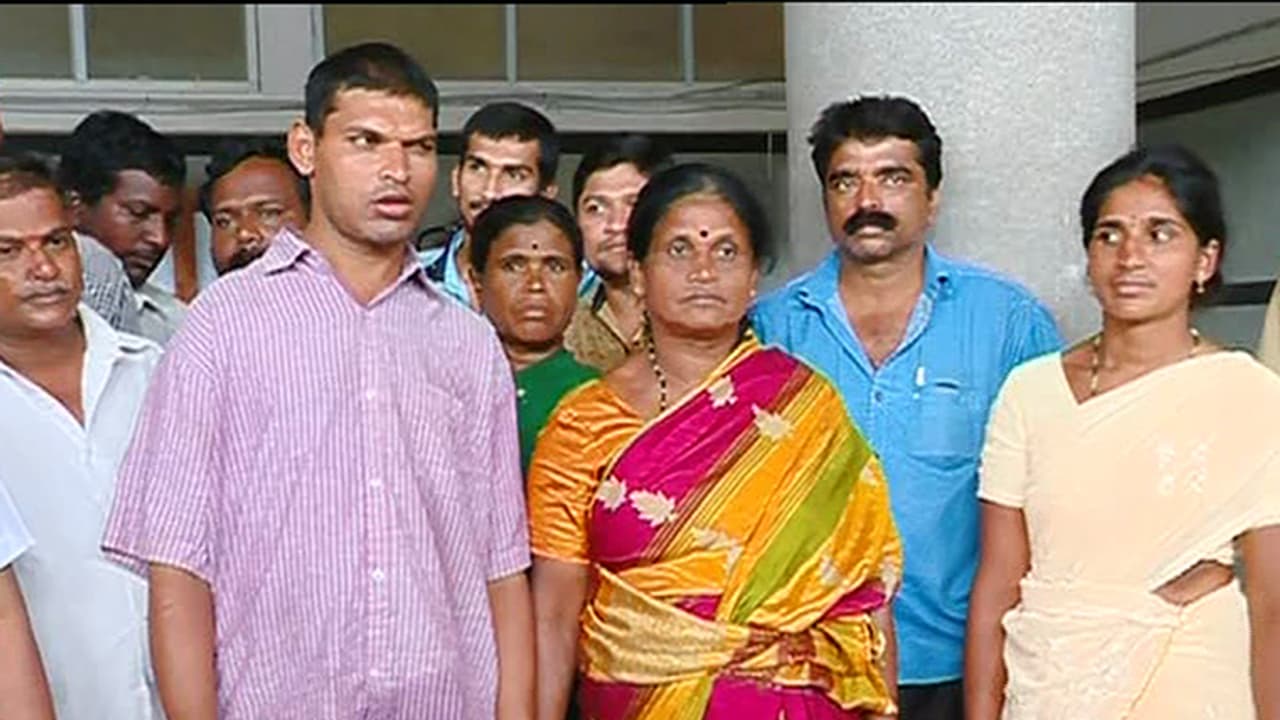 ಸಿನಿಮೀಯ ದೃಶ್ಯ; ಮೆಗ್ಗಾನ್ ಆಸ್ಪತ್ರೆಯ ಮಾನವೀಯತೆ; 12 ವರ್ಷ ಬಳಿಕ ಒಂದಾದ ತಾಯಿ ಮಗ ಸಿನಿಮೀಯ ದೃಶ್ಯ; ಮೆಗ್ಗಾನ್ ಆಸ್ಪತ್ರೆಯ ಮಾನವೀಯತೆ; 12 ವರ್ಷ ಬಳಿಕ ಒಂದಾದ ತಾಯಿ ಮಗ