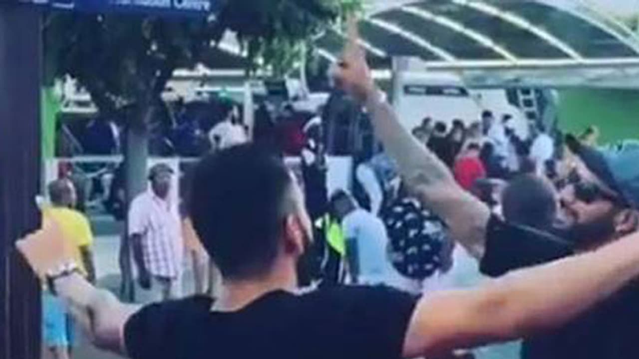 ഇന്ത്യന് ടീമിന്റെ കിടിലന് ന്യൂ ഇയര് ആഘോഷം ഇന്ത്യന് ടീമിന്റെ കിടിലന് ന്യൂ ഇയര് ആഘോഷം