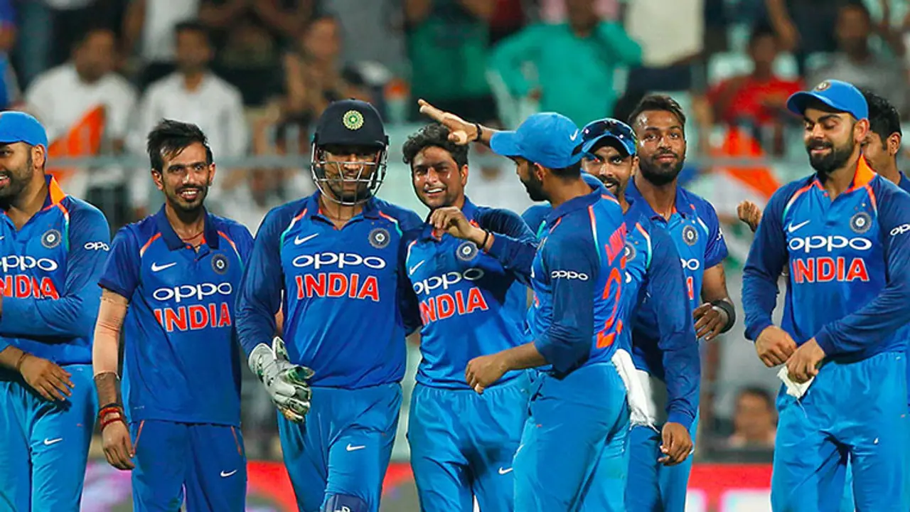 पहले वनडे मुकाबले में भारत की शानदार जीत, अंग्रेज़ 8 विकेट से हारे