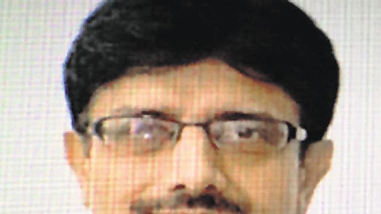 అందరి నోటా.. జగ్దీప్ సింగ్ పేరే..! అందరి నోటా.. జగ్దీప్ సింగ్ పేరే..!