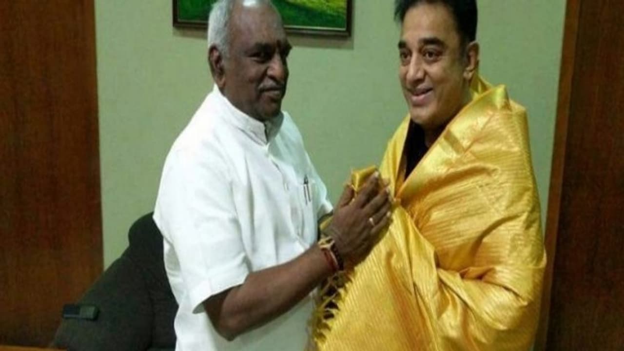 கமலின் அரசியல் பயணத்துக்கு பொன்னார் போடும் முட்டுக்கட்டை! கமலின் அரசியல் பயணத்துக்கு பொன்னார் போடும் முட்டுக்கட்டை!