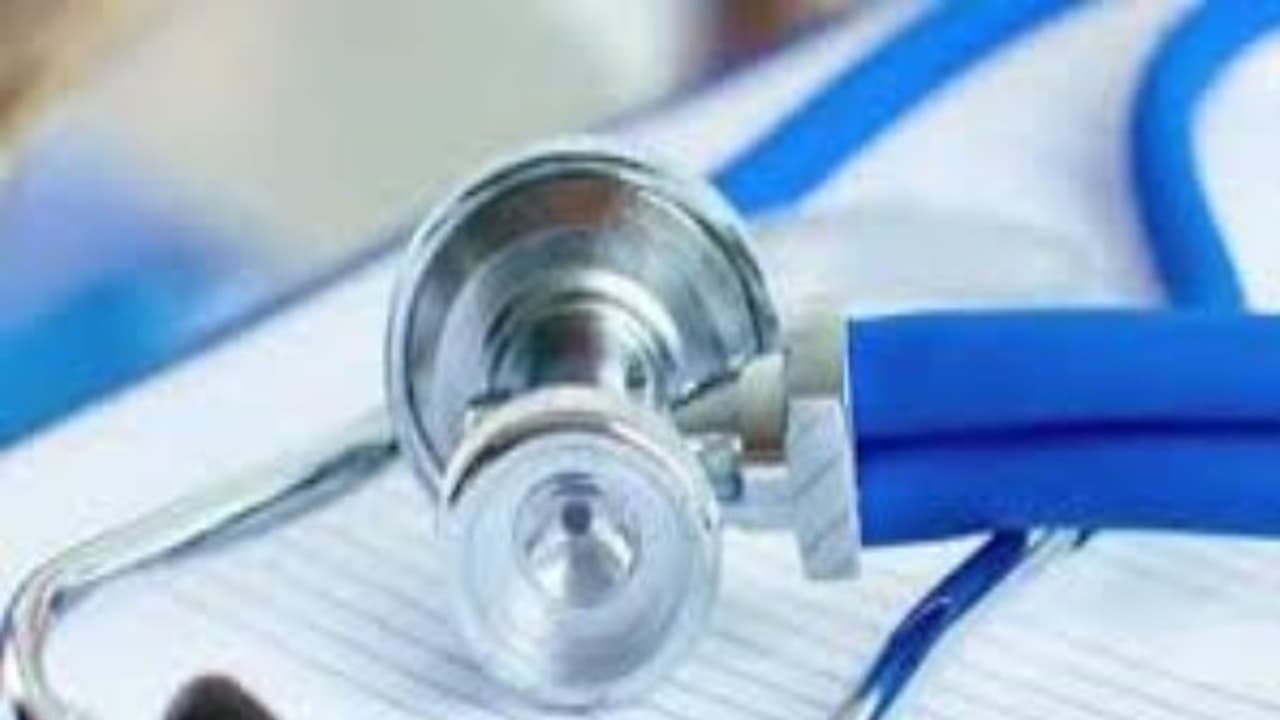 போலி இருப்பிட சான்று விவகாரம்; வி.ஏ.ஓ., வட்டாட்சியரை தேடும் படலம் தொடக்கம்...! போலி இருப்பிட சான்று விவகாரம்; வி.ஏ.ஓ., வட்டாட்சியரை தேடும் படலம் தொடக்கம்...!