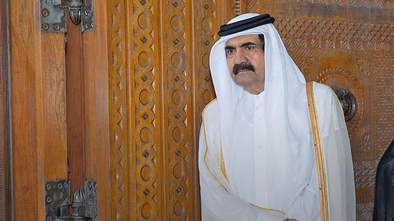 Qatar's former emir dies aged 84 Qatar's former emir dies aged 84