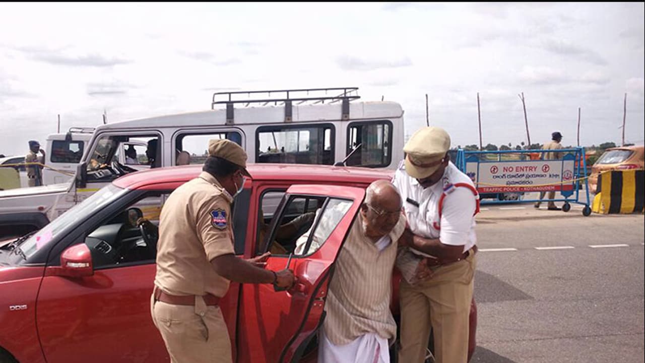 6600 police officers teach India what humanity is all about 6600 police officers teach India what humanity is all about