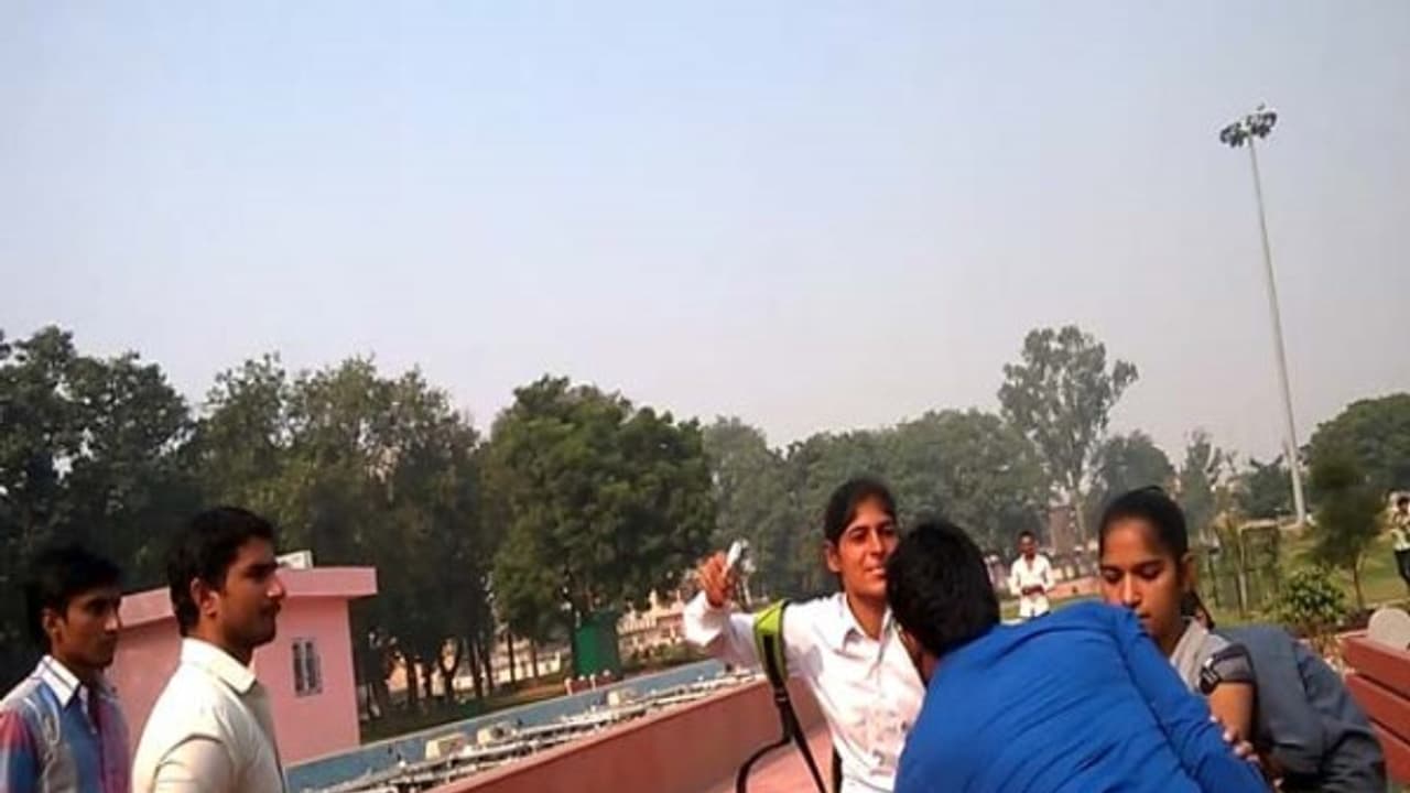 ஆண்களே உங்களால் இதை தாங்க முடியுமா ? வச்சி செய்ய ரெடி ஆயிட்டாங்க... ஆண்களே உங்களால் இதை தாங்க முடியுமா ? வச்சி செய்ய ரெடி ஆயிட்டாங்க...