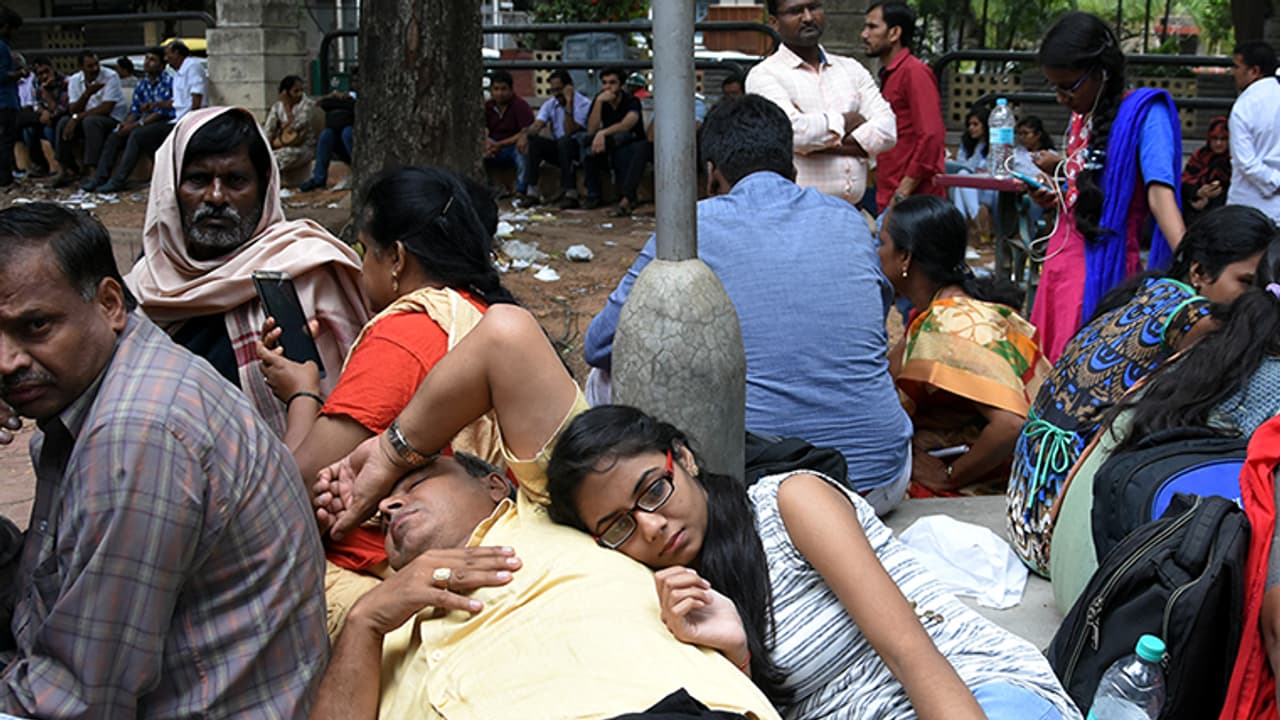 BE படிப்புக்கு மரியாதையே இல்லை.? கலந்தாய்வில் ஆர்வம் காட்டாத மாணவர்கள்,தொழில்நுட்பக் கல்வி இயக்ககம் கதறல்.