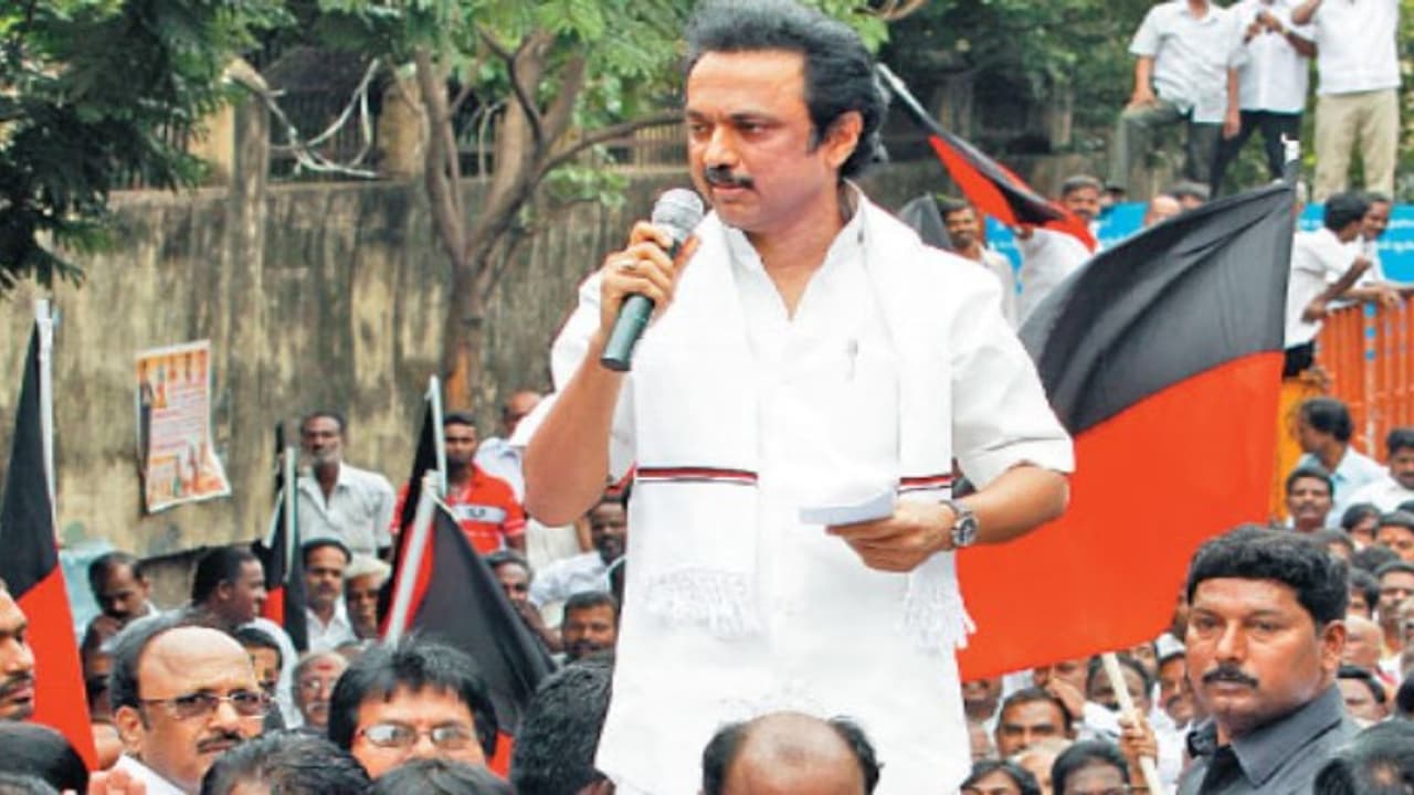 "ரேஷன் ஒழுங்கா கொடுக்கலன்னா கடைகள் முன் போராட்டம்" மு.க.ஸ்டாலின் கடும் எச்சரிக்கை "ரேஷன் ஒழுங்கா கொடுக்கலன்னா கடைகள் முன் போராட்டம்" மு.க.ஸ்டாலின் கடும் எச்சரிக்கை