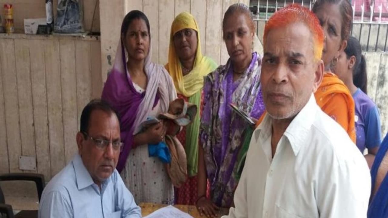 இனி வீடு தேடி வரும் ரேஷன் பொருட்கள்…. முதலமைச்சர் அதிரடி உத்தரவு…. இனி வீடு தேடி வரும் ரேஷன் பொருட்கள்…. முதலமைச்சர் அதிரடி உத்தரவு….