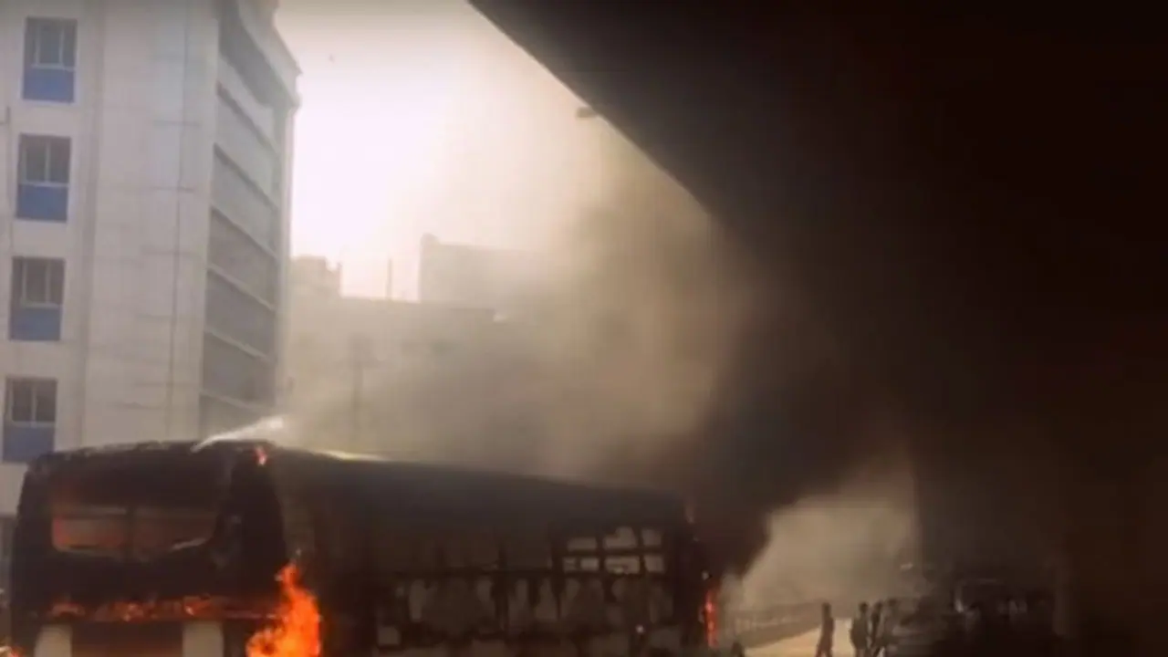 PIL seeks HC direction to protect Tamils in Karnataka, Kerala PIL seeks HC direction to protect Tamils in Karnataka, Kerala