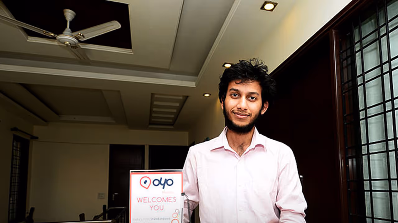 Softbank resuscitates Oyo, to pump in $90 million Softbank resuscitates Oyo, to pump in $90 million