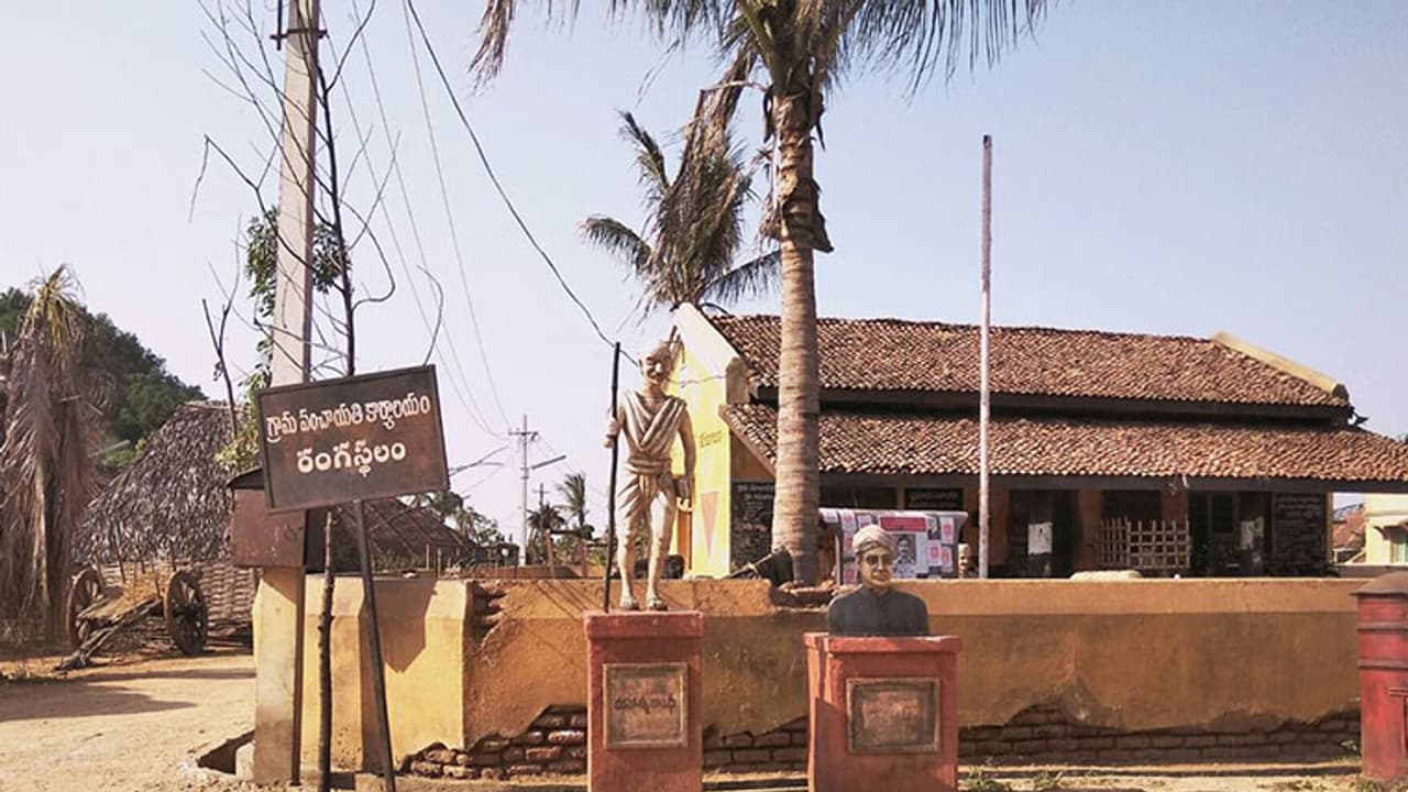 రిలీజ్ కాక ముందే రామ్ చరణ్ రంగస్థలం రచ్చ రిలీజ్ కాక ముందే రామ్ చరణ్ రంగస్థలం రచ్చ