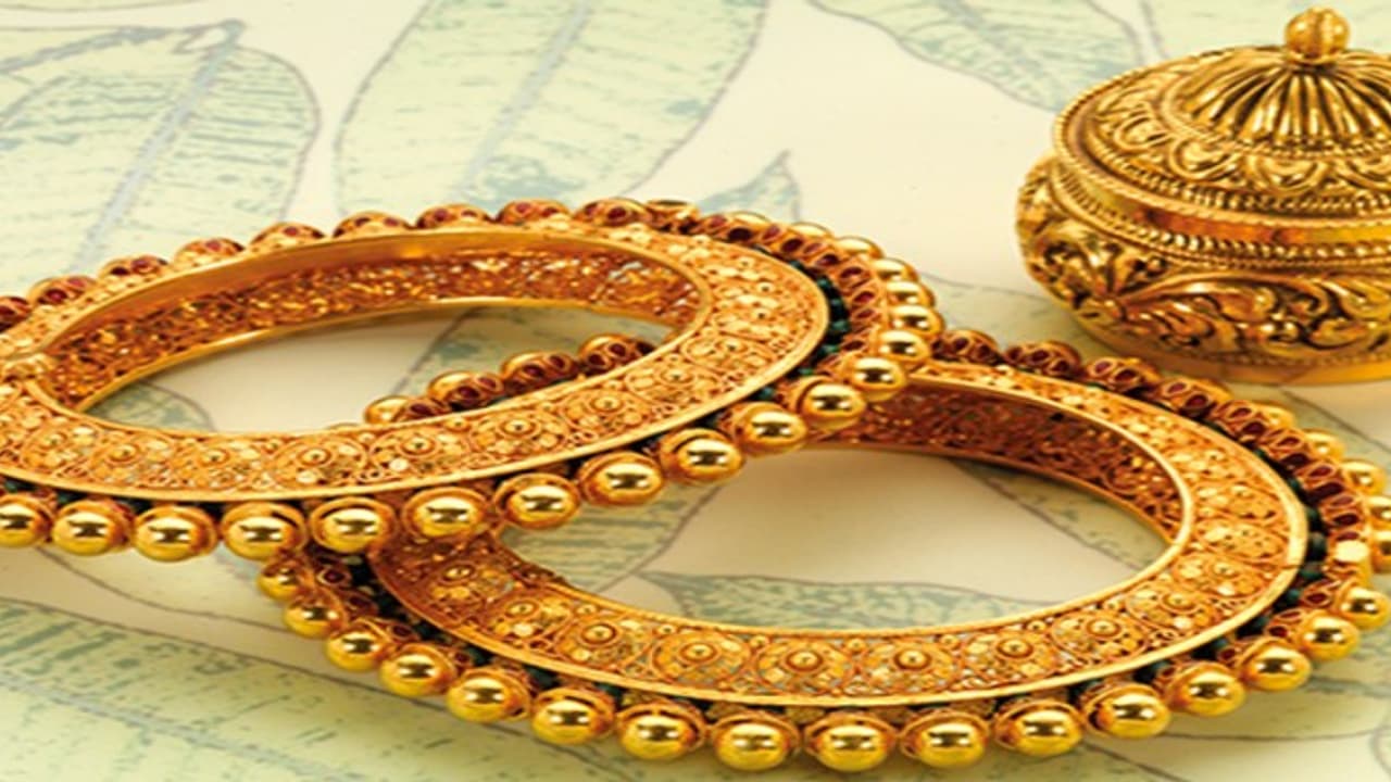 মুসলিম চুড়ি বিক্রেতাকে গণপ্রহার, ভিড়িও ভাইরাল হতেই কড়া পুলিশ