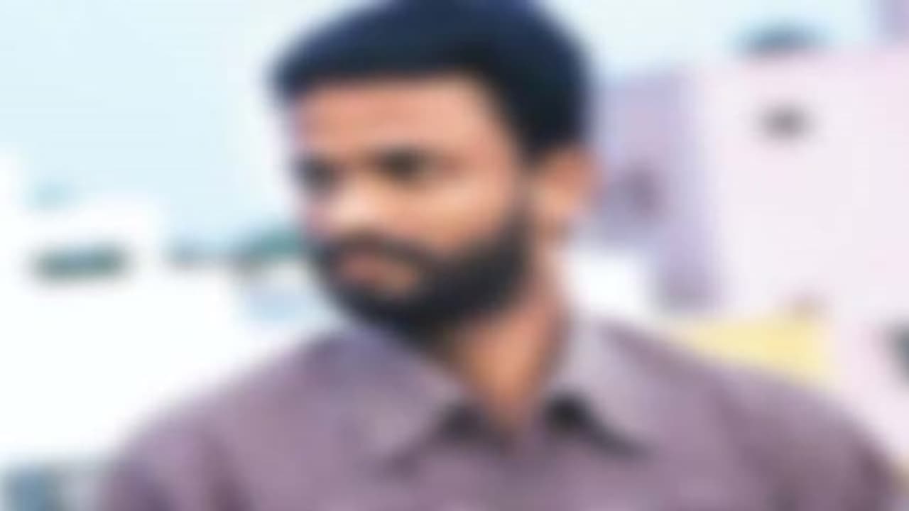 மினிமம் பட்ஜெட்டில் மேக்ஸிமம் லாபம் பார்த்த பலே இயக்குநர்...!! மினிமம் பட்ஜெட்டில் மேக்ஸிமம் லாபம் பார்த்த பலே இயக்குநர்...!!