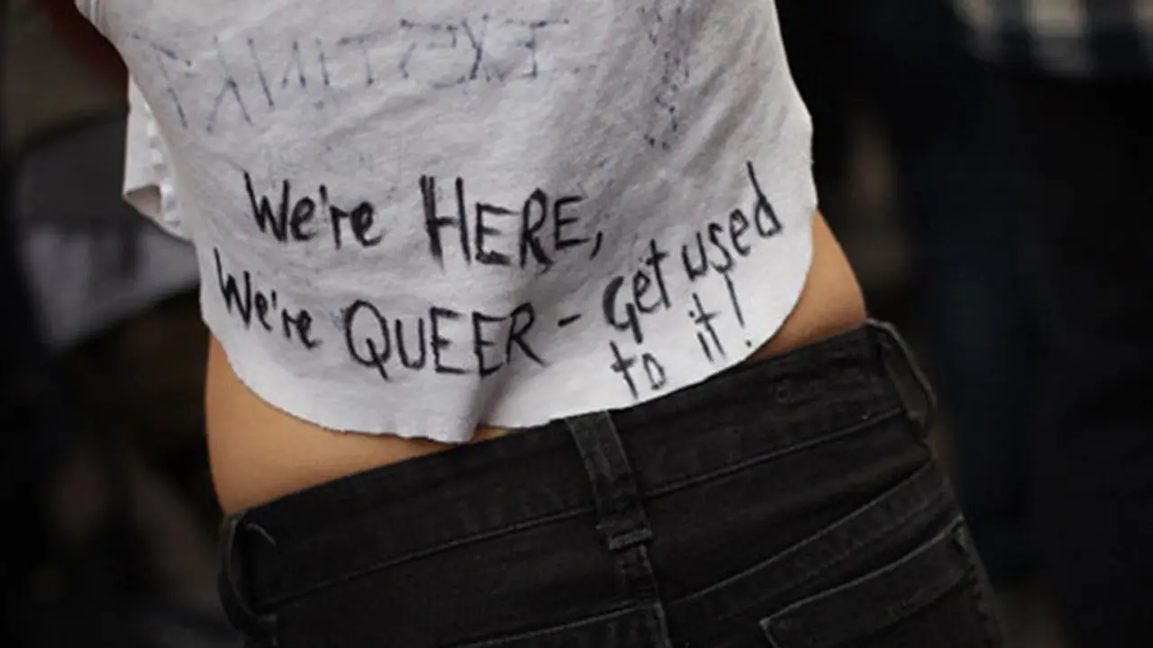 Homophobic Mumbai Delhi bars ban gay couples Homophobic Mumbai Delhi bars ban gay couples