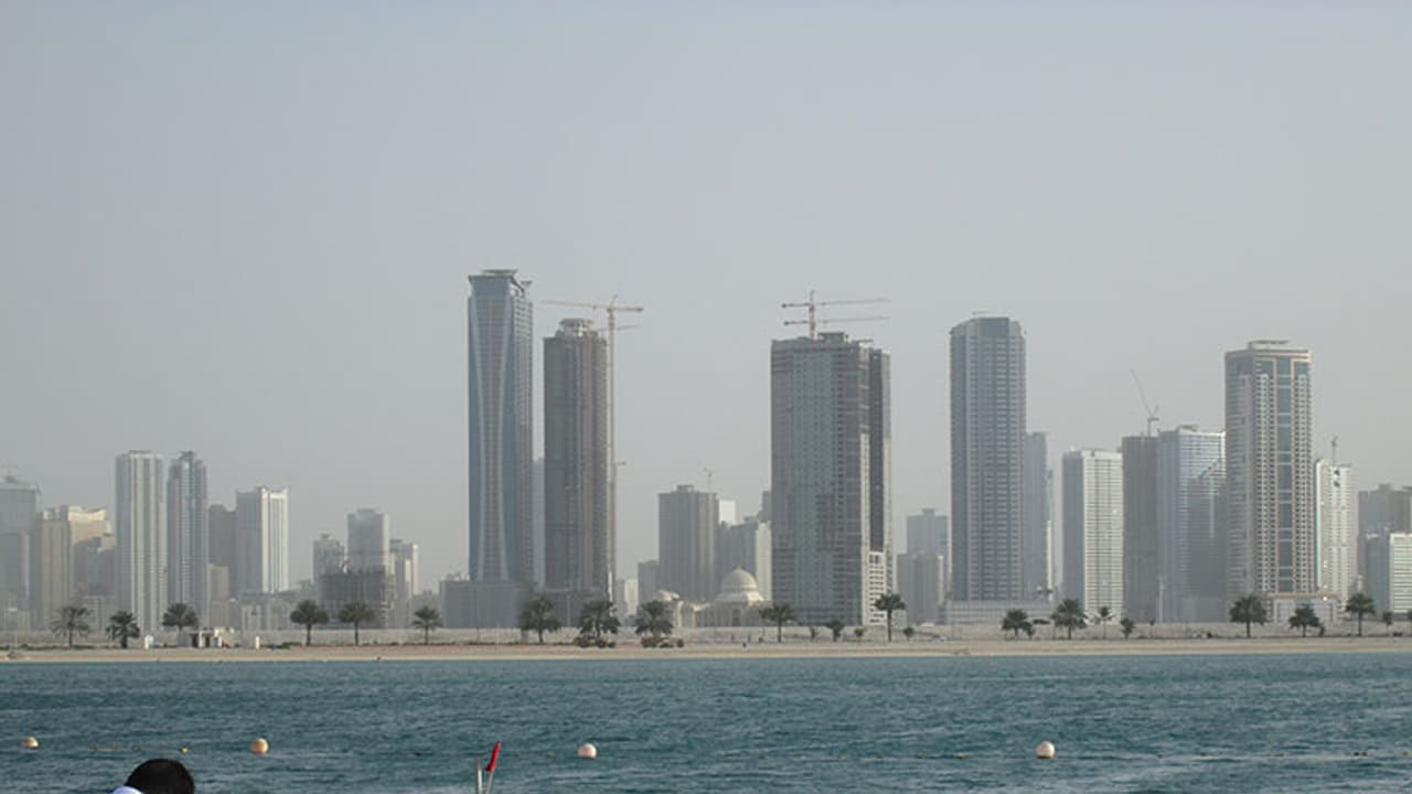 കോര്ണിഷിലെ ആ പാക്കിസ്താനിയുടെ കണ്ണില് അപ്പോഴെന്ത് ഭാവമായിരിക്കും? കോര്ണിഷിലെ ആ പാക്കിസ്താനിയുടെ കണ്ണില് അപ്പോഴെന്ത് ഭാവമായിരിക്കും?