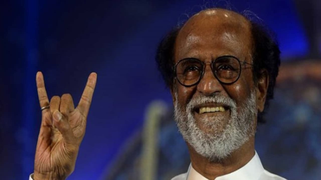 ரஜினியின் சிஏஏ கருத்து... இப்படி பேசலமா..? ரஜினி மக்கள் இயக்க இஸ்லாமிய நிர்வாகிகள் குமுறல்? ரஜினியின் சிஏஏ கருத்து... இப்படி பேசலமா..? ரஜினி மக்கள் இயக்க இஸ்லாமிய நிர்வாகிகள் குமுறல்?