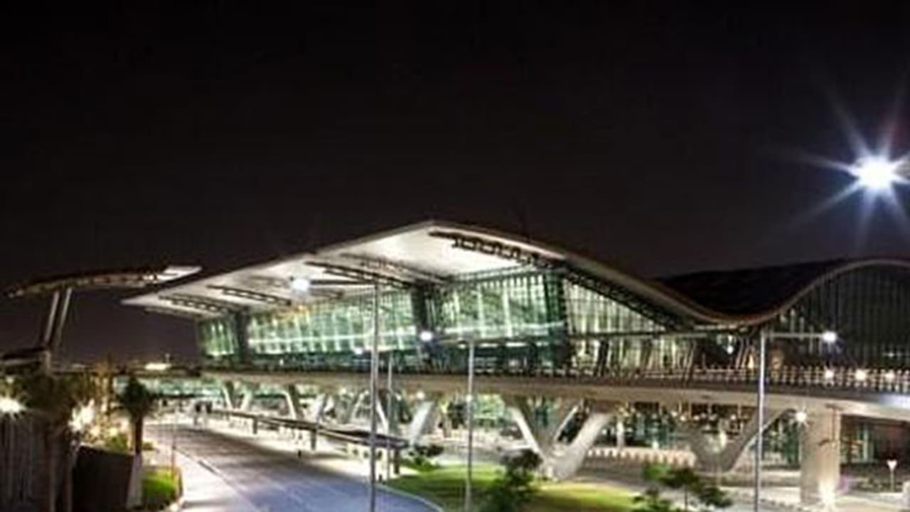 ലോകത്തിലെ തിരക്കേറിയ വിമാനത്താവളങ്ങളുടെ പട്ടികയില് ആദ്യ പത്തില് ഹമദ് എയര്പോര്ട്ട് ലോകത്തിലെ തിരക്കേറിയ വിമാനത്താവളങ്ങളുടെ പട്ടികയില് ആദ്യ പത്തില് ഹമദ് എയര്പോര്ട്ട്