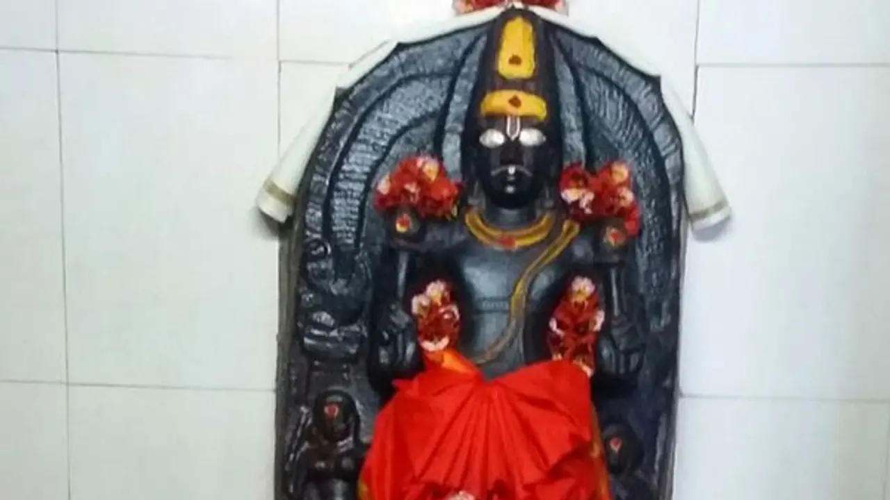 విచిత్రం : సూర్యదేవాలయంగా మారిన రామాలయం విచిత్రం : సూర్యదేవాలయంగా మారిన రామాలయం