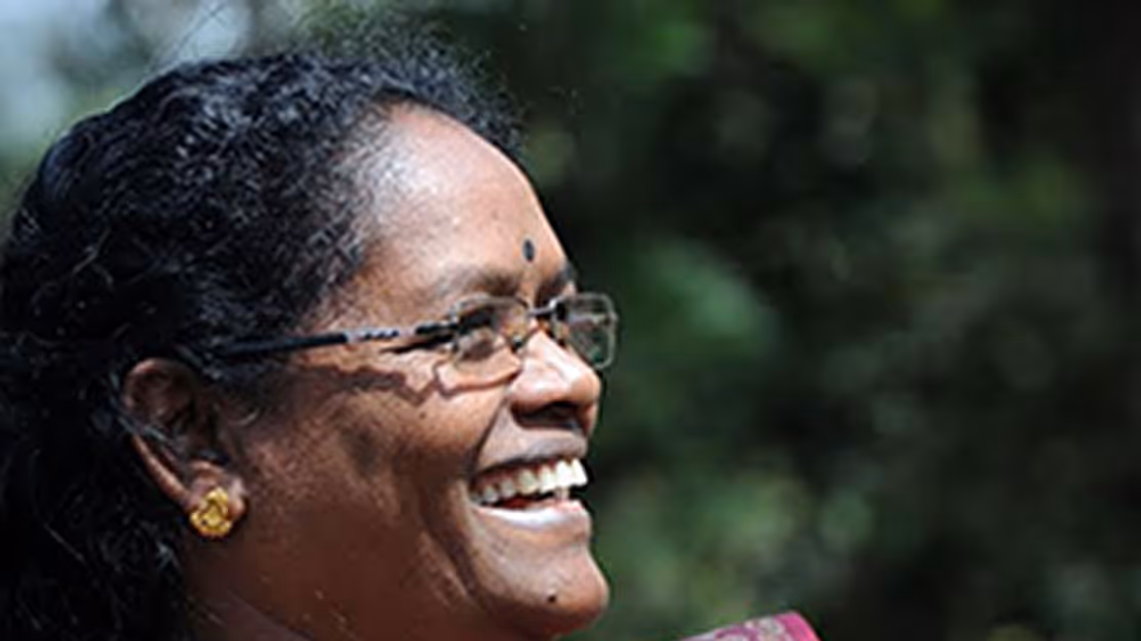 കഴിഞ്ഞ തെരഞ്ഞെടുപ്പില് പികെ ജയലക്ഷ്മിക്ക് മുന്പ് യുഡിഎഫ് പരിഗണിച്ചത് തന്നെയെന്ന് സികെ ജാനു കഴിഞ്ഞ തെരഞ്ഞെടുപ്പില് പികെ ജയലക്ഷ്മിക്ക് മുന്പ് യുഡിഎഫ് പരിഗണിച്ചത് തന്നെയെന്ന് സികെ ജാനു