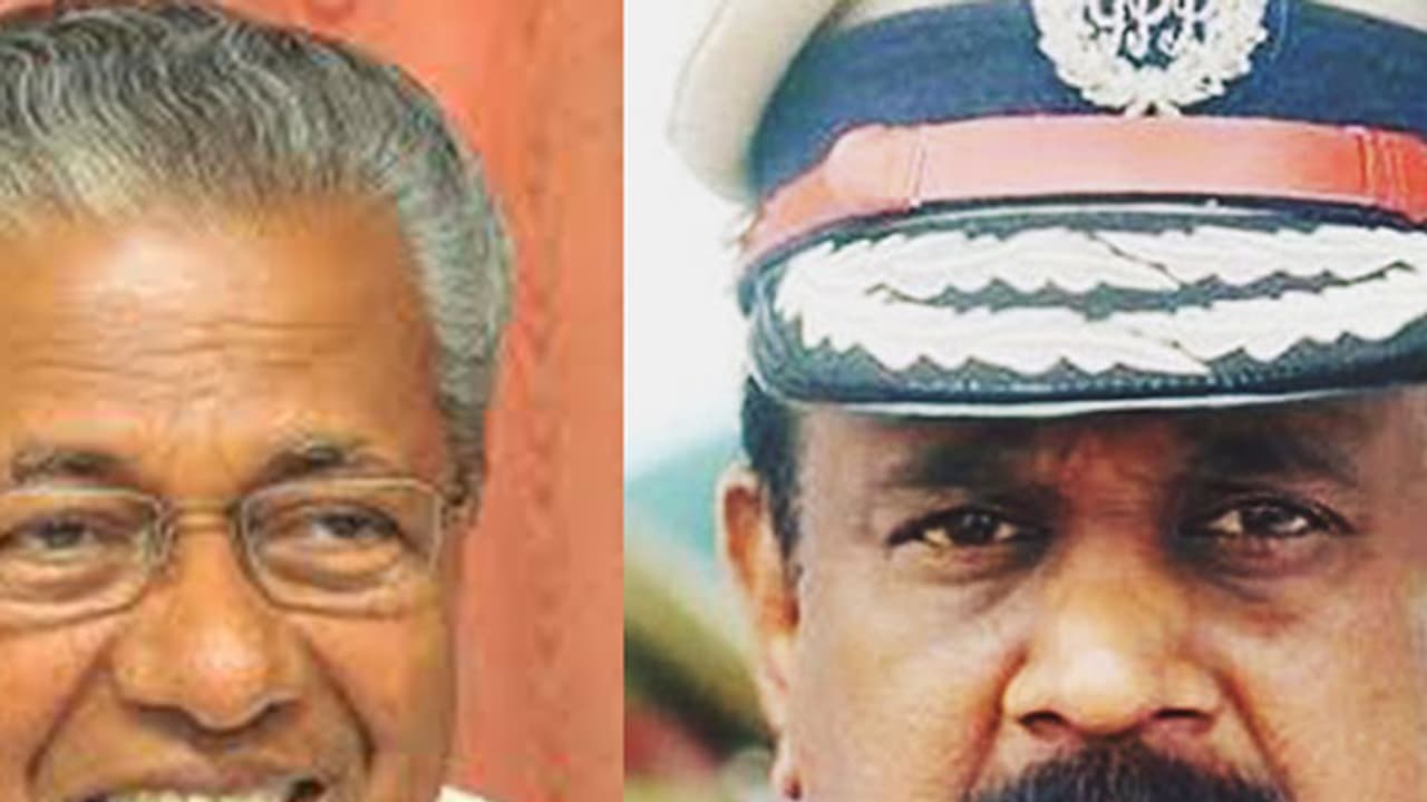 'പത്മവ്യൂഹം പോലുള്ള മുഖ്യമന്ത്രിയുടെ സുരക്ഷാകവചം അരോചകമാണ്' 'പത്മവ്യൂഹം പോലുള്ള മുഖ്യമന്ത്രിയുടെ സുരക്ഷാകവചം അരോചകമാണ്'