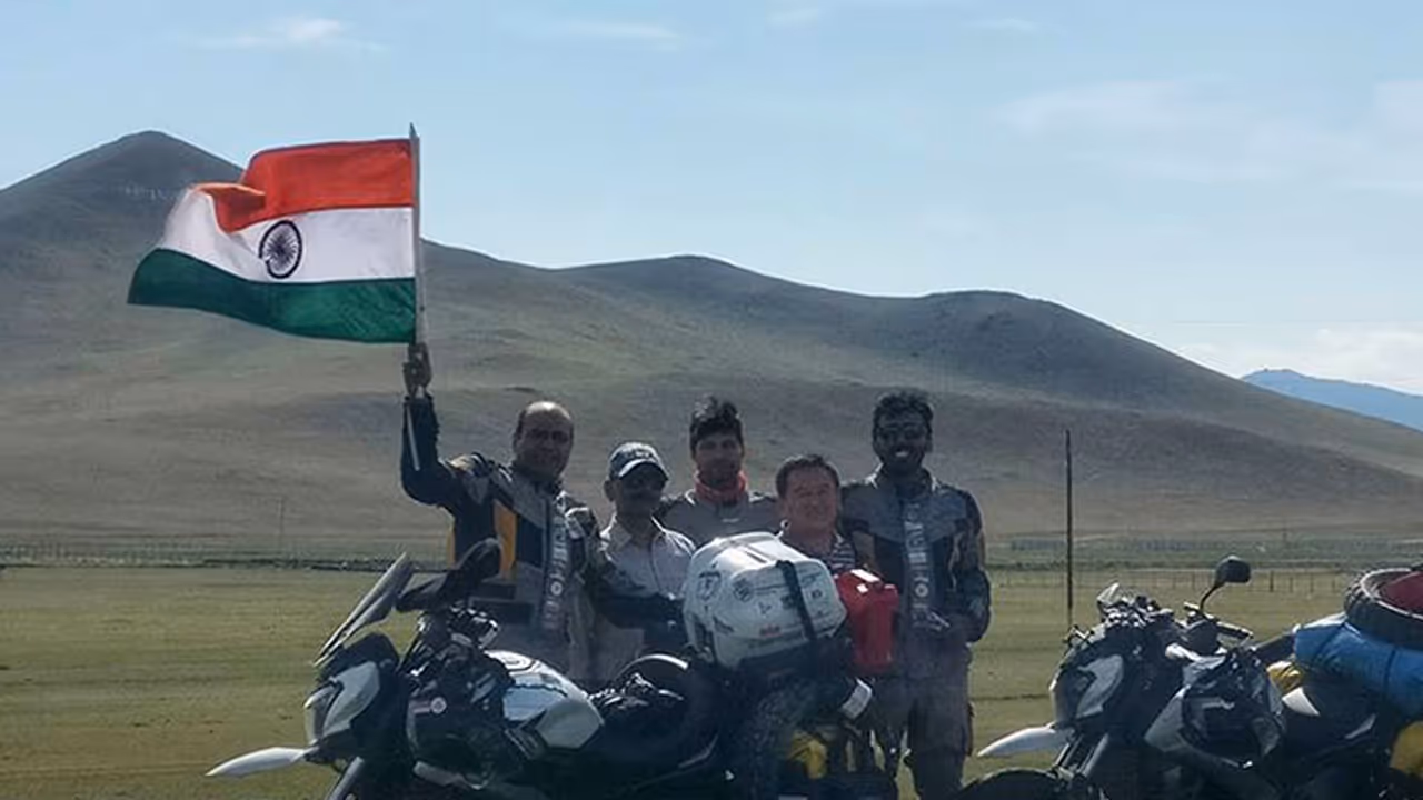 Kannadigas script history, cross Road of Bones in Siberia on their bikes