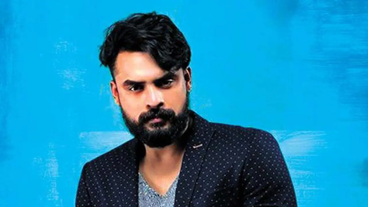 ജെഎന്‍യു അക്രമം; മുഖമൂടിയണിഞ്ഞ ഭീരുക്കള്‍ ശിക്ഷിക്കപ്പെടുന്നത് വരെ രാജ്യം ഉറങ്ങില്ല: ടൊവിനോ തോമസ്