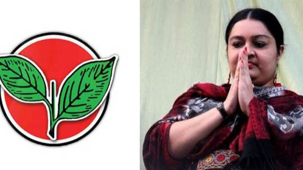 "விரைவில் இரட்டை இலையை மீட்டெடுப்பேன்" – தீபா பரபரப்பு பேச்சு "விரைவில் இரட்டை இலையை மீட்டெடுப்பேன்" – தீபா பரபரப்பு பேச்சு