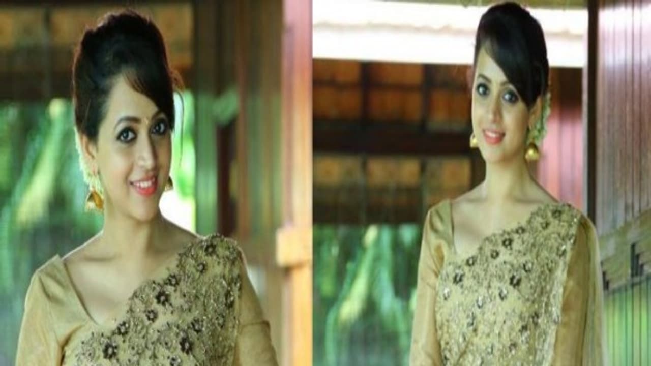 பட வாய்ப்பிற்காக நடிகைகள் இறங்கி போக வேண்டும்... பாவனா போட்டு உடைத்த உண்மைகள்... பட வாய்ப்பிற்காக நடிகைகள் இறங்கி போக வேண்டும்... பாவனா போட்டு உடைத்த உண்மைகள்...