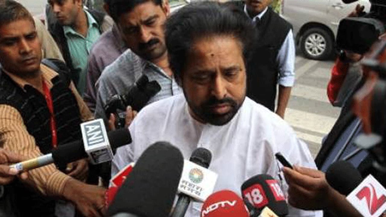 ಸುದೀಪ್ ಬಂದೋಪಾಧ್ಯಾಯಗೆ 14 ದಿನ ನ್ಯಾಯಾಂಗ ಬಂಧನ ಸುದೀಪ್ ಬಂದೋಪಾಧ್ಯಾಯಗೆ 14 ದಿನ ನ್ಯಾಯಾಂಗ ಬಂಧನ