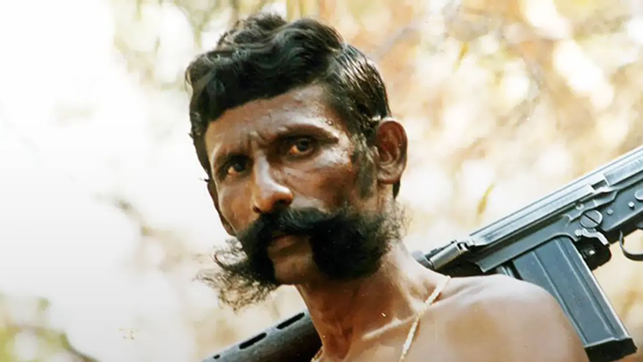 ಒಂದೆಡೆ ಸ್ವಾತಂತ್ರ್ಯೋತ್ಸವ ಆಚರಣೆ; ಇನ್ನೊಂದೆಡೆ 6 ಪೊಲೀಸರ ನರಮೇಧ; ವೀರಪ್ಪನ್ ಅಟ್ಟಹಾಸದ ಆ ಒಂದು ಕ್ಷಣ... ಒಂದೆಡೆ ಸ್ವಾತಂತ್ರ್ಯೋತ್ಸವ ಆಚರಣೆ; ಇನ್ನೊಂದೆಡೆ 6 ಪೊಲೀಸರ ನರಮೇಧ; ವೀರಪ್ಪನ್ ಅಟ್ಟಹಾಸದ ಆ ಒಂದು ಕ್ಷಣ...