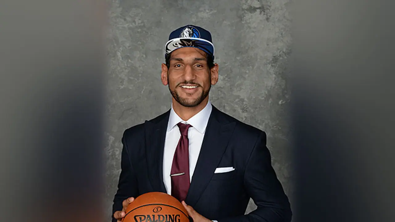Satnam Singh: Facts about this 'one in a billion' giant, India's first NBA star Satnam Singh: Facts about this 'one in a billion' giant, India's first NBA star