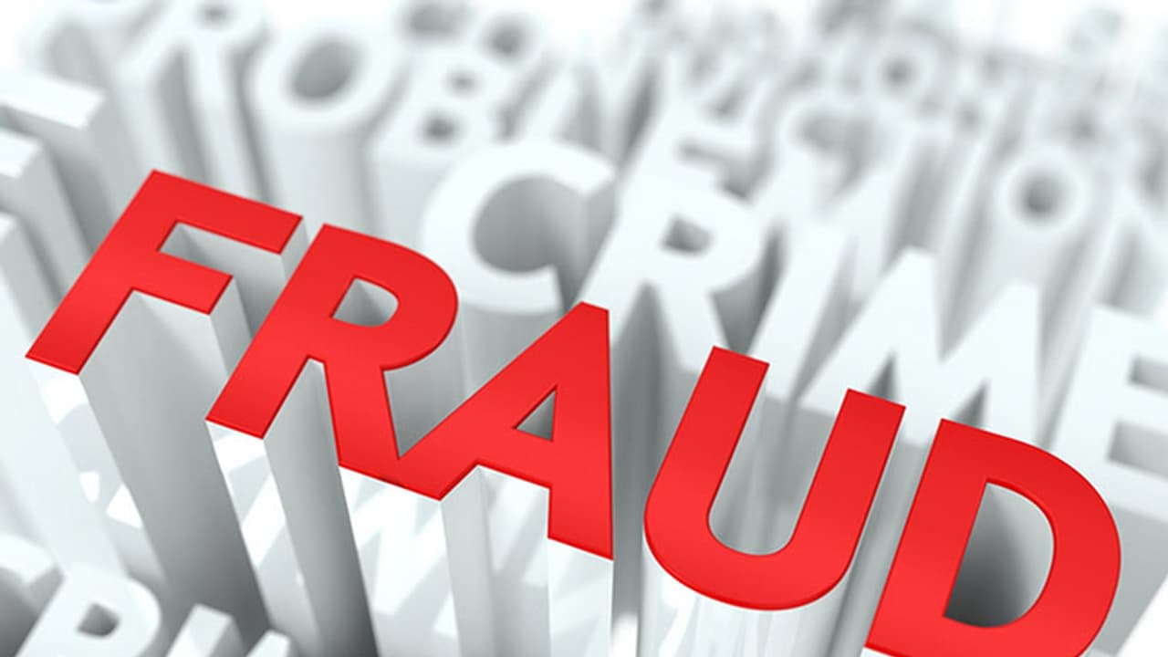 Modi duped of ₹15000 in poll campaigning Modi duped of ₹15000 in poll campaigning